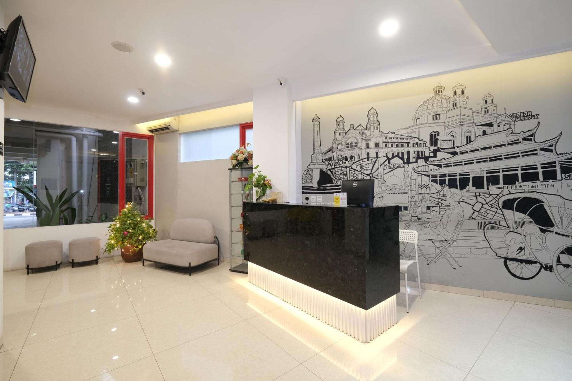 S101 Hotels Semarang Exterior photo